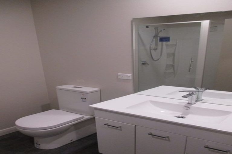 Photo of property in 8a Cotton Street, St Andrews, Hamilton, 3200