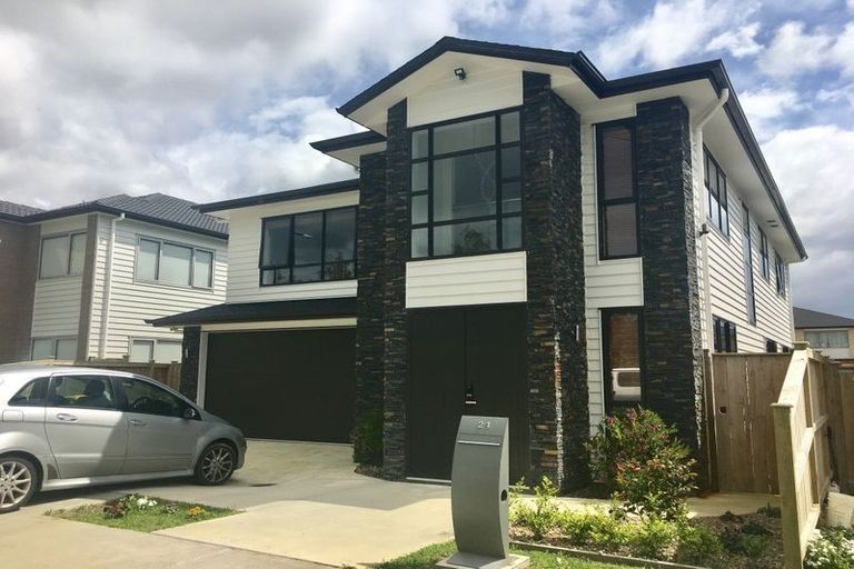 Photo of property in 21 Timmer Road, Flat Bush, Auckland, 2019