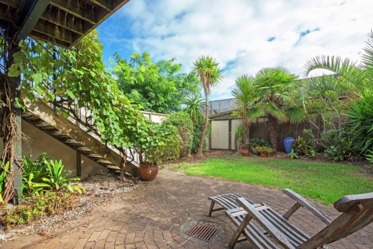 Photo of property in 5/124 Pakuranga Road, Pakuranga, Auckland, 2010