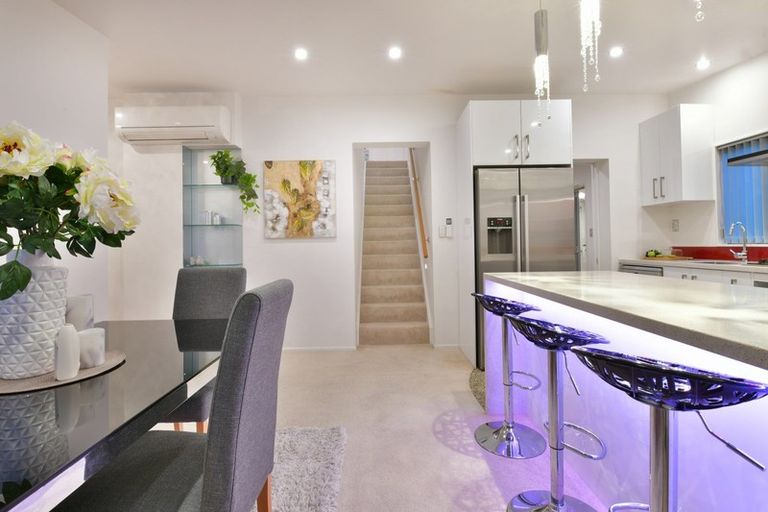 Photo of property in 9 Wiriana Place, Stanmore Bay, Whangaparaoa, 0932