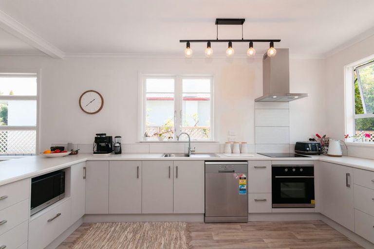 Photo of property in 8 Devon Road, Springvale, Whanganui, 4501