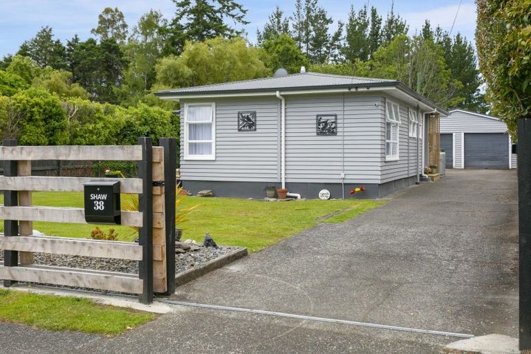 Photo of property in 38 Tongariro Road, Turangi, 3334