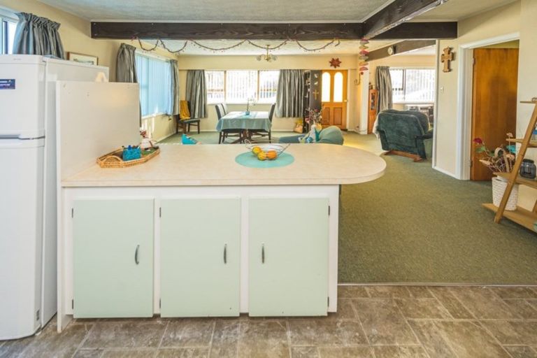 Photo of property in 46 Mosston Road, Castlecliff, Whanganui, 4501