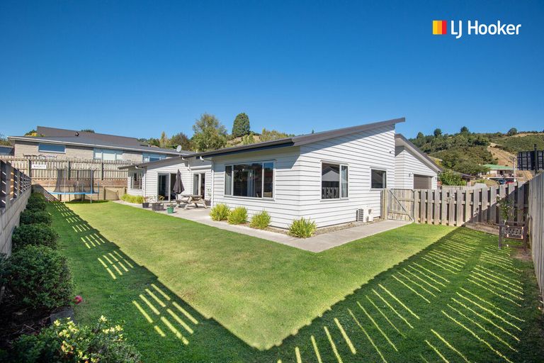 Photo of property in 19 Paterson Road, Mosgiel, 9092