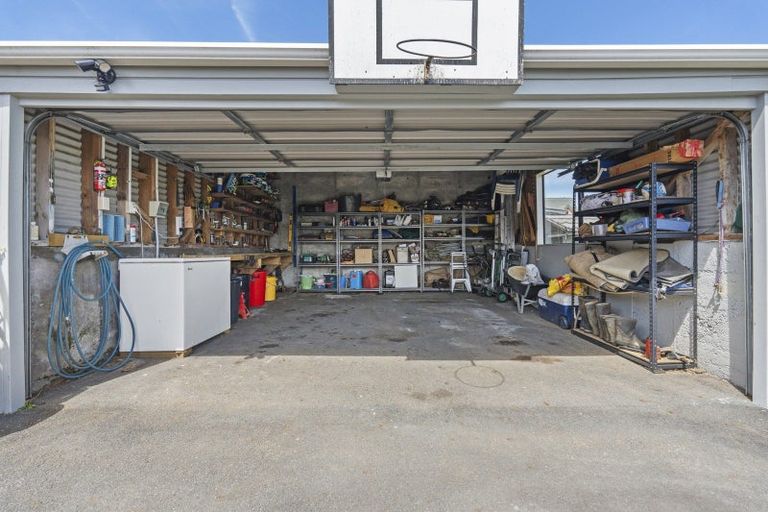 Photo of property in 17 Tainui Street, Welbourn, New Plymouth, 4312