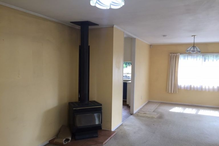 Photo of property in 15 Scarlet Drive, Ranui, Auckland, 0612