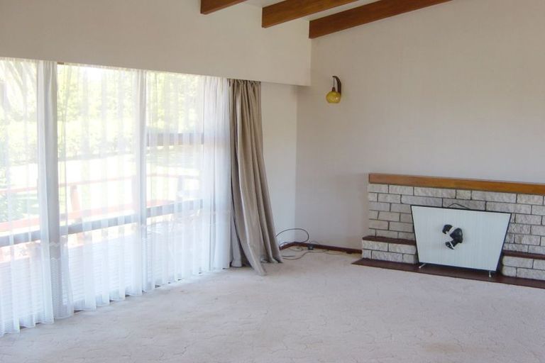 Photo of property in 10 Kendall Road, Kerikeri, 0230