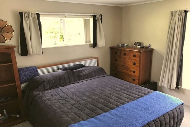 Photo of property in 3 Ayton Drive, Whitby, Porirua, 5024