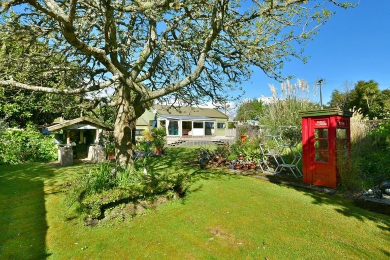 Photo of property in 716 Tahekeroa Road, Tahekeroa, Kaukapakapa, 0873