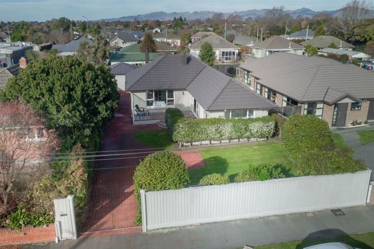 Photo of property in 9 Springbank Street, Bryndwr, Christchurch, 8053