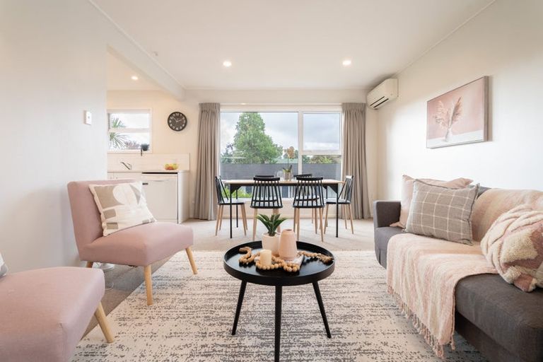 Photo of property in 18a Penryn Drive, Camborne, Porirua, 5026