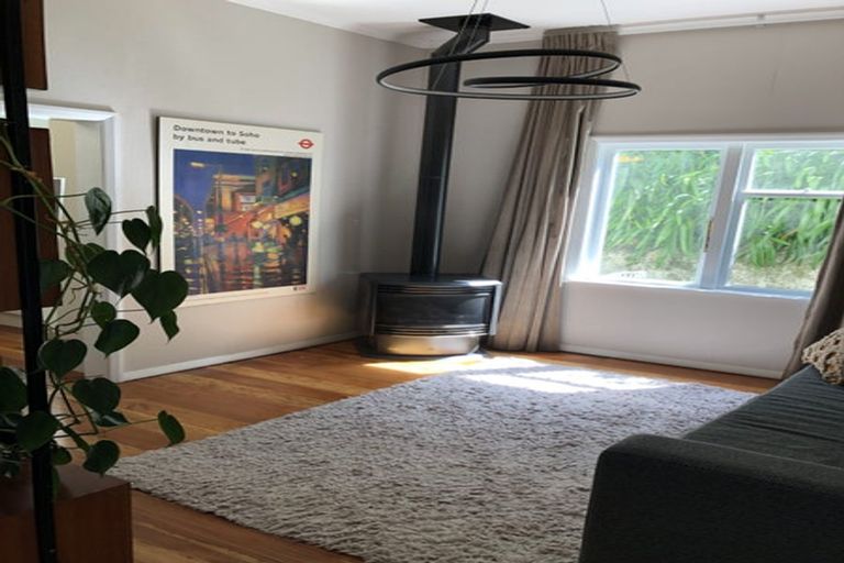 Photo of property in 36 Evans Bay Parade, Roseneath, Wellington, 6021