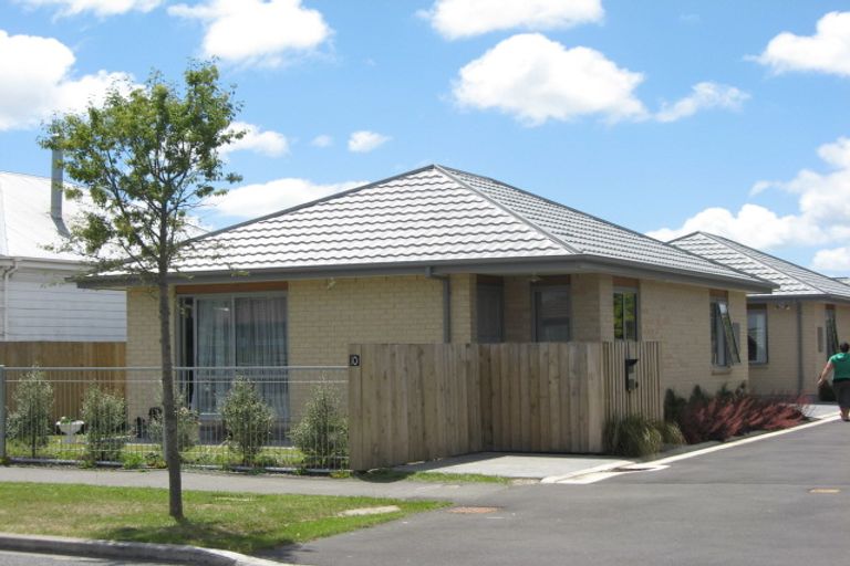 Photo of property in 14/10 Collins Street, Addington, Christchurch, 8024