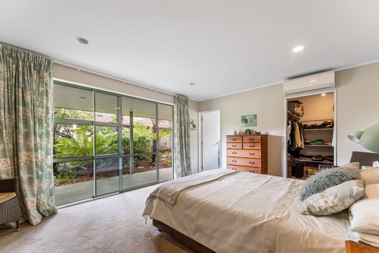 Photo of property in 60 Moana View Road, Waikawa, Picton, 7220