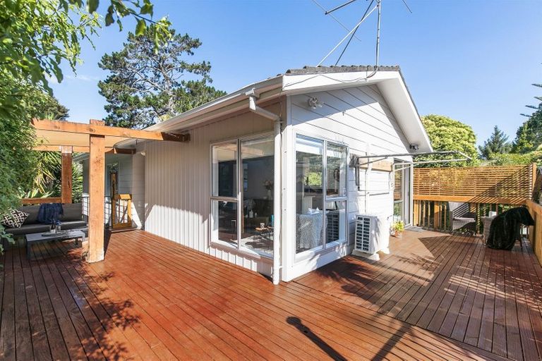 Photo of property in 52 Japonica Drive, Beach Haven, Auckland, 0626