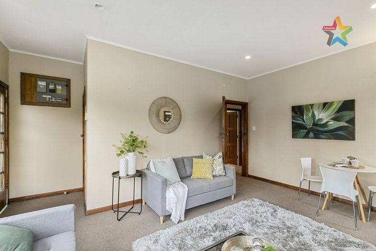 Photo of property in 70 Hall Crescent, Epuni, Lower Hutt, 5011