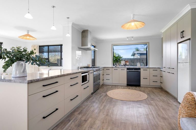Photo of property in 43 Forrest Road, Cambridge, 3493