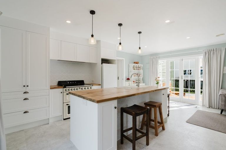 Photo of property in 46 Holland Road, Fairfield, Hamilton, 3214