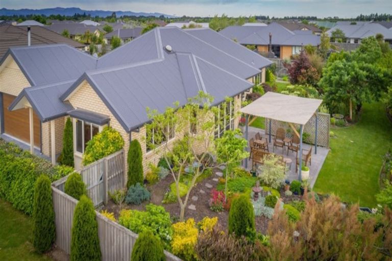 Photo of property in 43 Burnham School Road, Rolleston, 7614