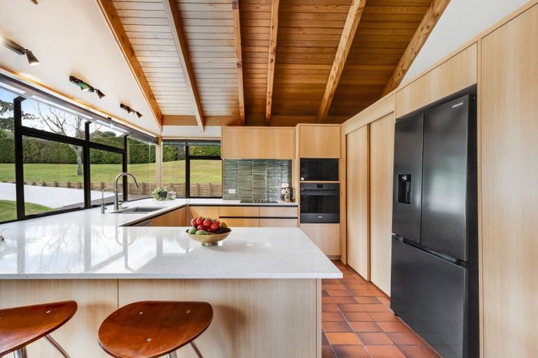 Photo of property in 238 Point View Drive, East Tamaki Heights, Auckland, 2016