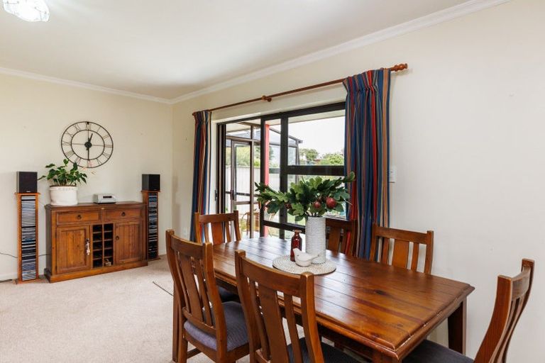 Photo of property in 23 Park View Avenue, Feilding, 4702