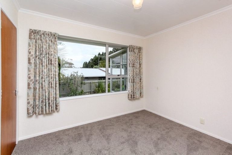 Photo of property in 7b Roto Street, Westown, New Plymouth, 4310