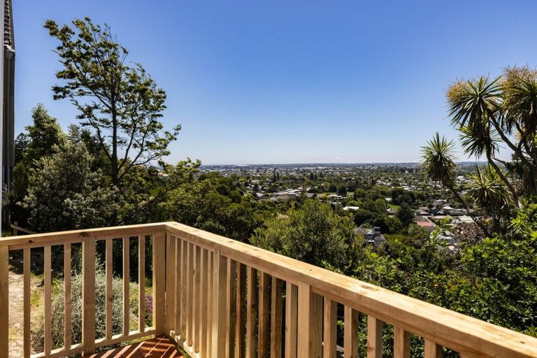 Photo of property in 37 Whareora Terrace, Cashmere, Christchurch, 8022