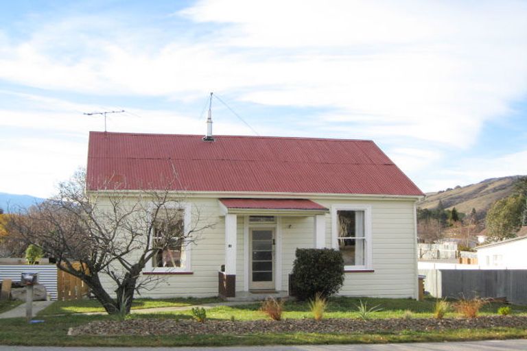 Photo of property in 11a Molyneux Avenue, Cromwell, 9310