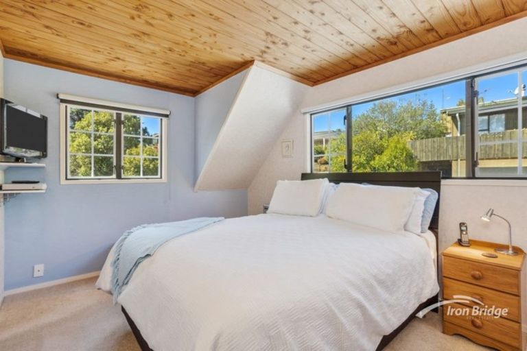 Photo of property in 2/82 Verbena Road, Birkdale, Auckland, 0626