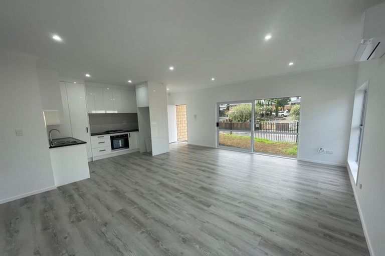 Photo of property in 75a Andrew Road, Howick, Auckland, 2010