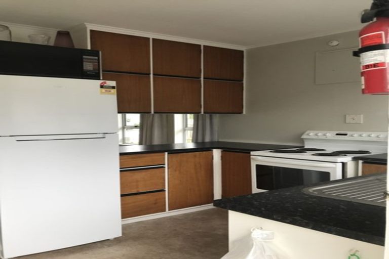 Photo of property in 21a Beauchamp Street, Tawa, Wellington, 5028