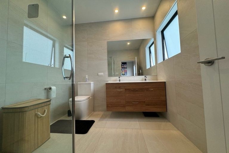 Photo of property in 14 Karengo Street, Long Bay, Auckland, 0630