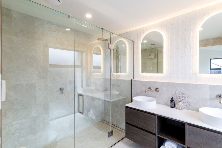 Photo of property in 19 Perehia Mews, Marshland, Christchurch, 8083