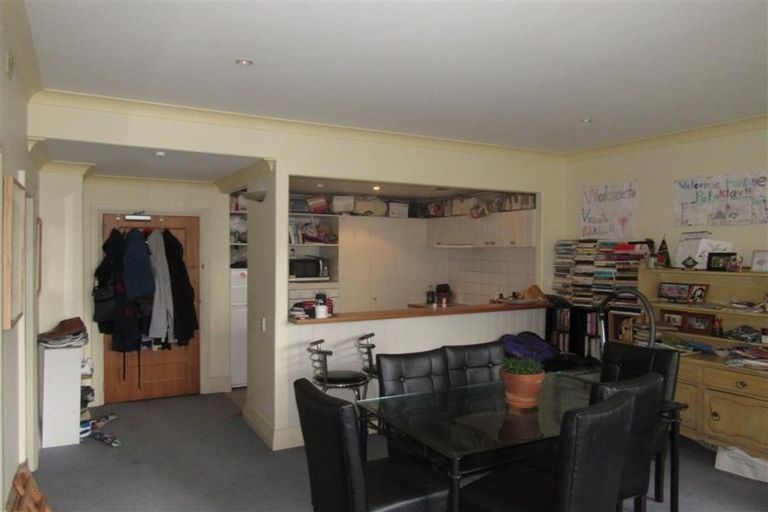 Photo of property in Kelvin House, 4d/16 The Terrace, Wellington Central, Wellington, 6011