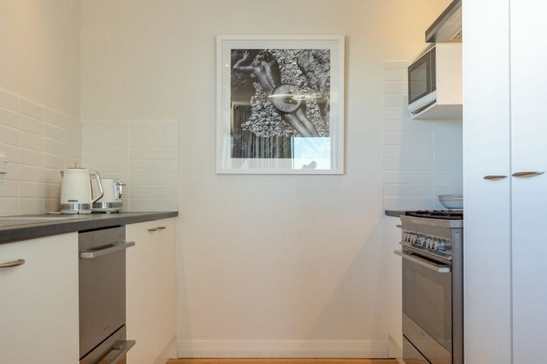 Photo of property in 89 Centennial Drive, Whitianga, 3510