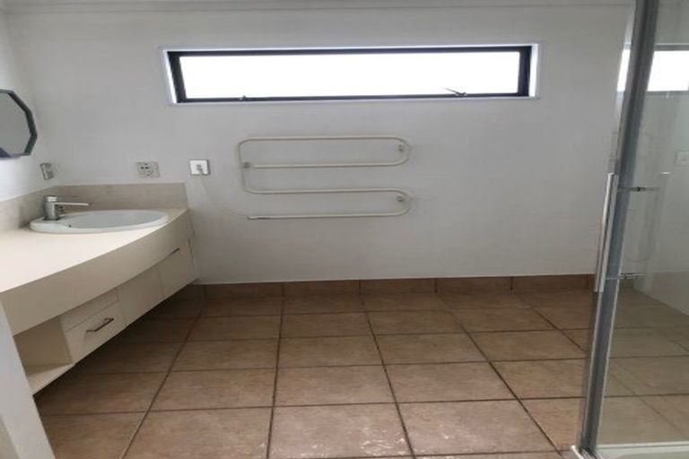 Photo of property in 6 Papaka Road, Ngunguru, Whangarei, 0173