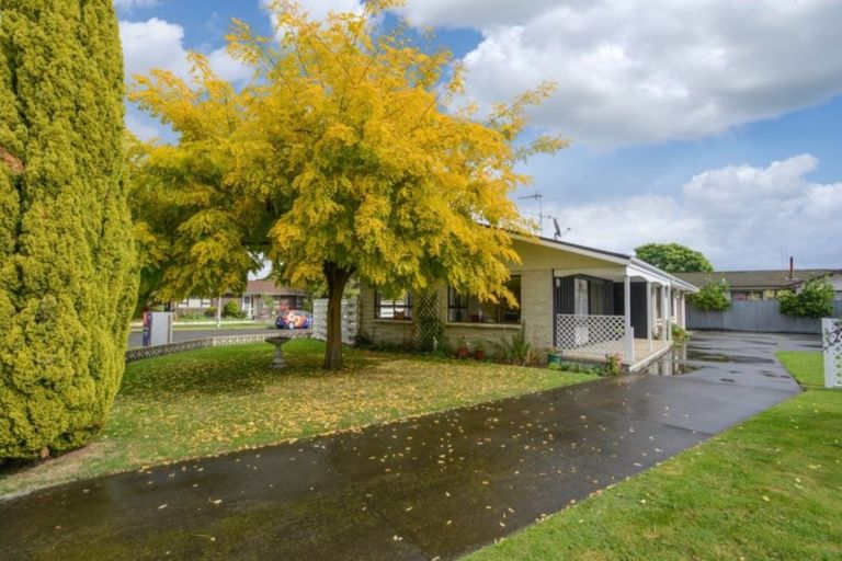 Photo of property in 2 Neagle Place, Greenmeadows, Napier, 4112