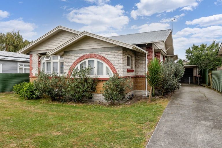 Photo of property in 30 Matipo Street, Takaro, Palmerston North, 4410