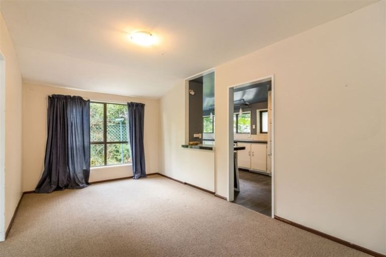 Photo of property in 53 Parkstone Avenue, Ilam, Christchurch, 8041