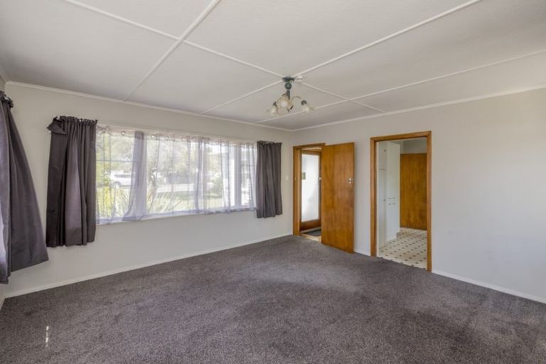 Photo of property in 9 Gardener Street, Levin, 5510