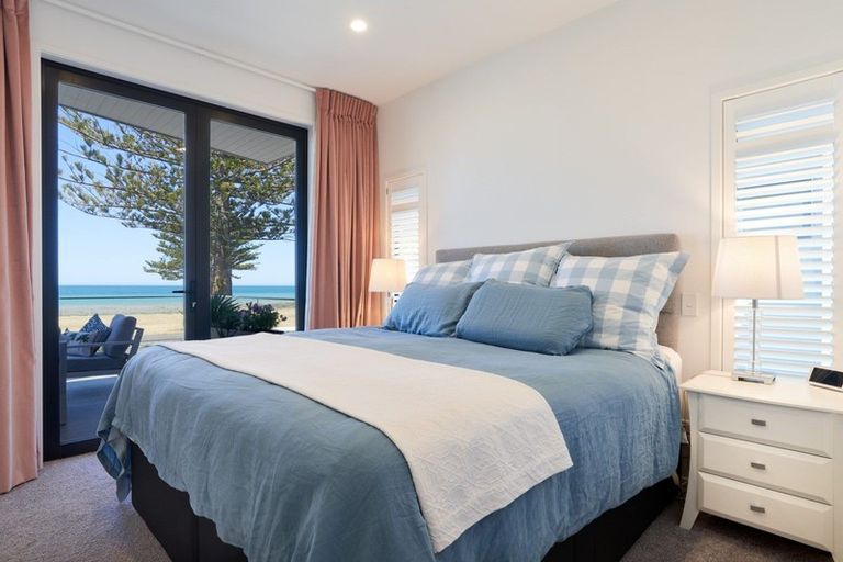 Photo of property in 607 Marine Parade, Napier South, Napier, 4110