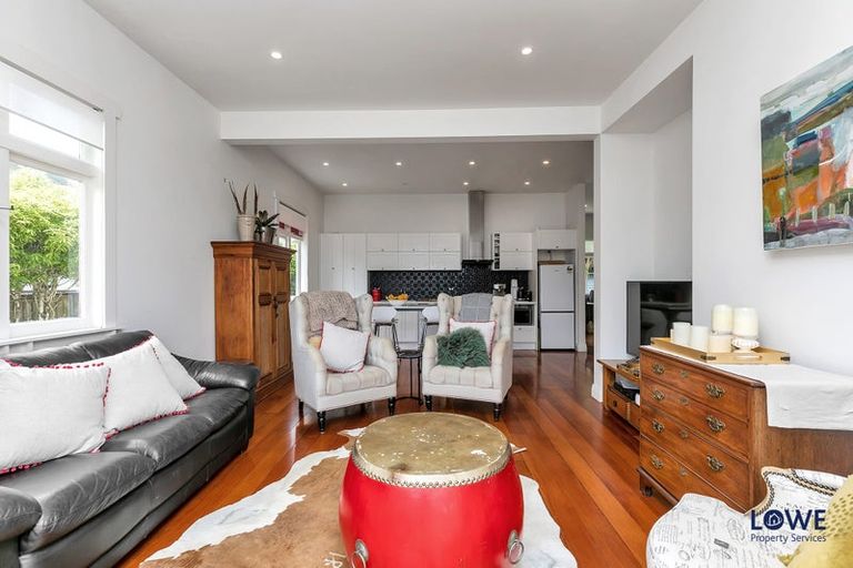 Photo of property in 12 Birkley Road, Bayswater, Auckland, 0622