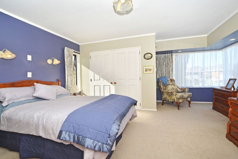 Photo of property in 5 Saint Pauls Court, Highbury, Palmerston North, 4412