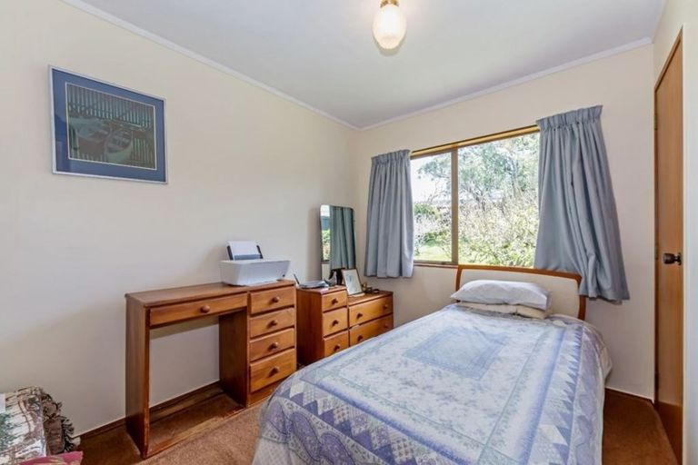 Photo of property in 906 Whangaparaoa Road, Manly, Whangaparaoa, 0930