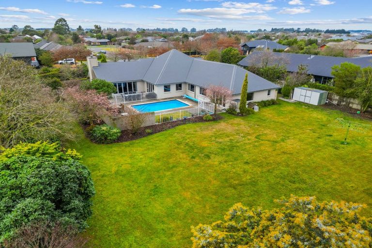 Photo of property in 12 Heaphy Court, Rolleston, 7614