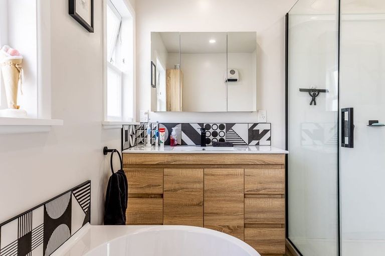 Photo of property in 40a Highbury Drive, Levin, 5510