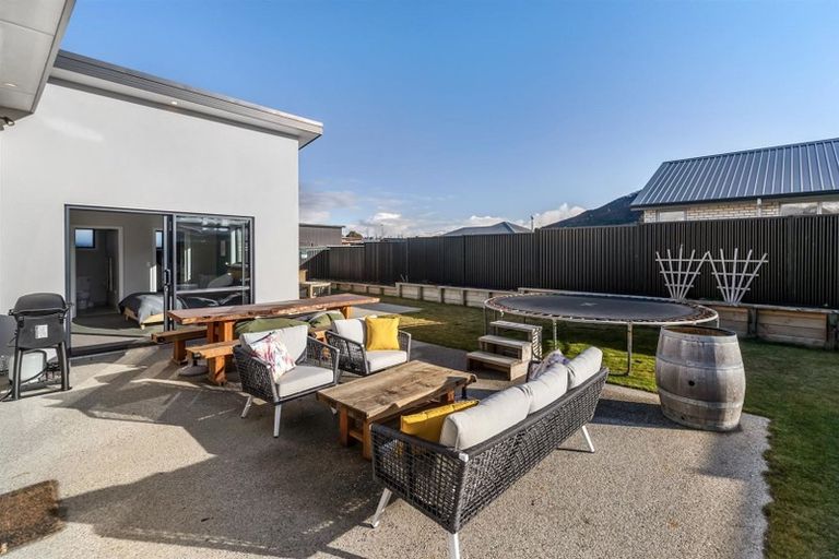 Photo of property in 6 Pennycook Place, Lake Hawea, Wanaka, 9382