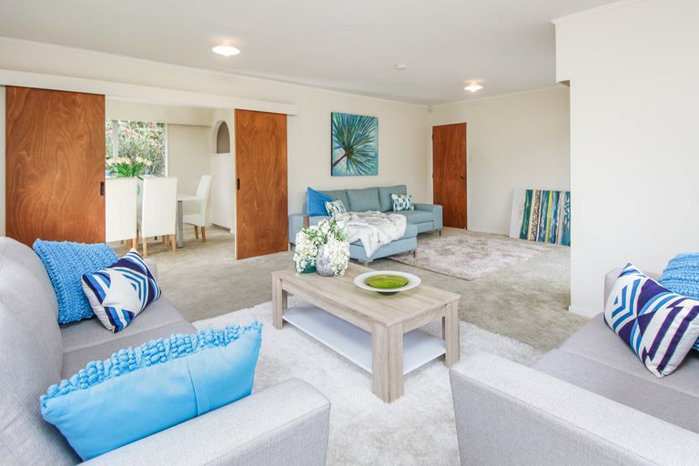 Photo of property in 12 Albemarle Place, Massey, Auckland, 0614