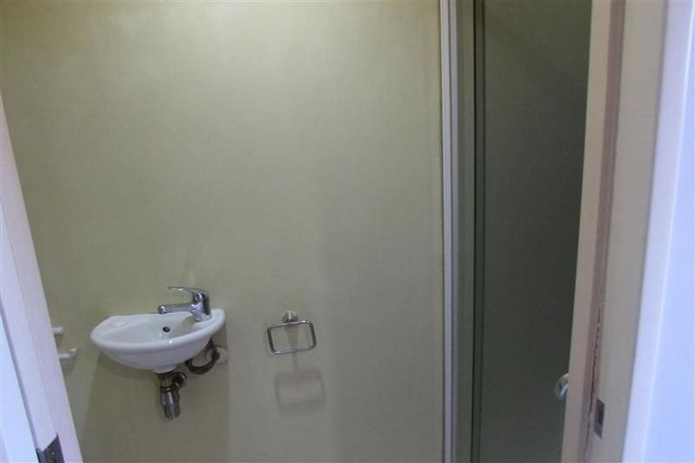 Photo of property in 103 Albionvale Road, Glen Eden, Auckland, 0602