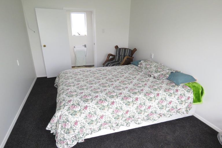 Photo of property in 77 Domett Street, Westport, 7825